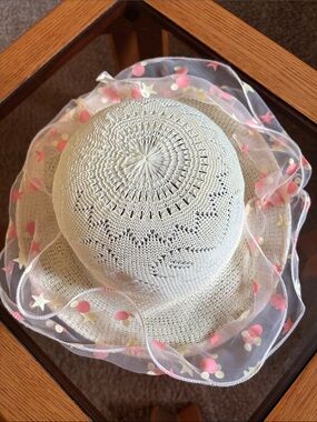 Girls kids White Crochet Sun Hat with Sheer Star & Dot Trim